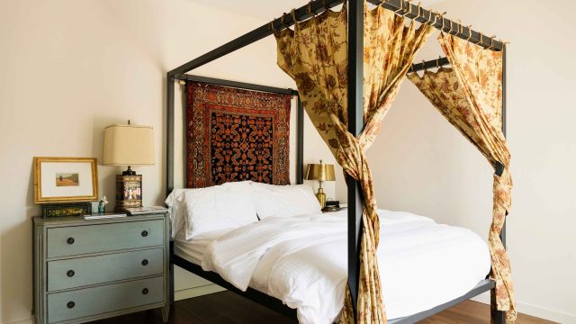 Transform Your Guest Rooms: Why Color Choices Matter Now More Than Ever