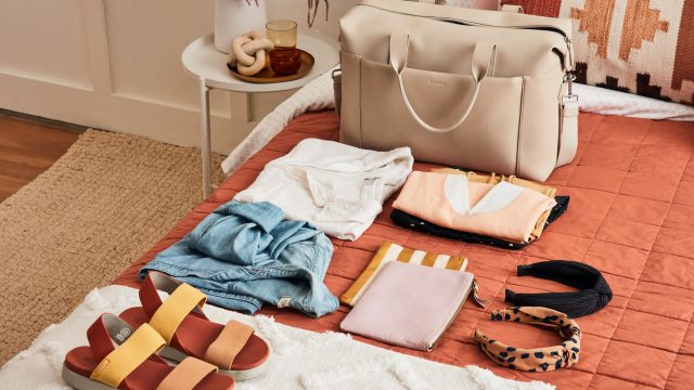 Mastering Minimalism: Simplify Your Travel Packing with This Method