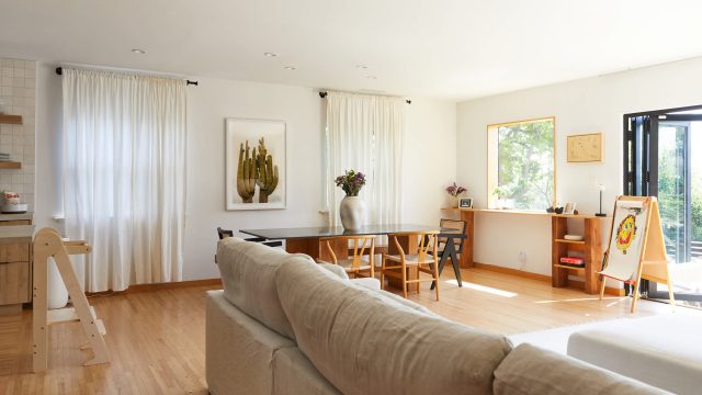 Creating a Kid-Friendly Minimalist Home: Tips and Insights