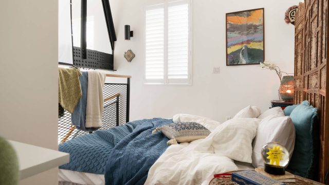 Transform Your Guest Room with Smart Blanket Storage Solutions