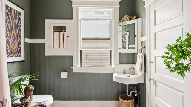 Transform Your Bathroom with Innovative Storage Solutions