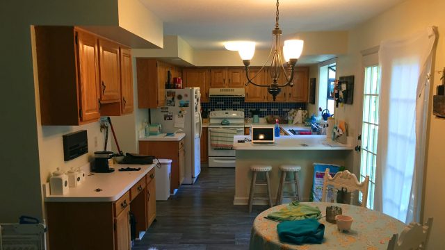 Transform Your Kitchen: Modern Makeover Tips for Any Home