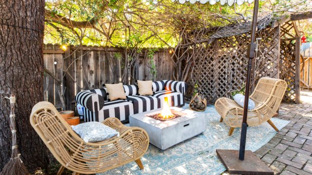 Mastering Outdoor Furniture Shopping: Tips for the Smart Buyer